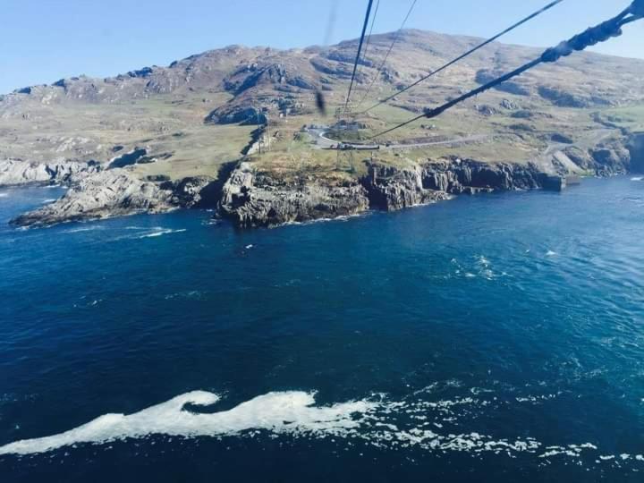 キャッスルタウンベアEscape To The Beara Peninsula.アパートメント エクステリア 写真